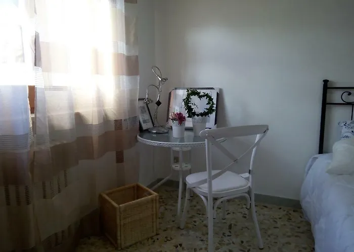 Lilium Bed & Breakfast 3*