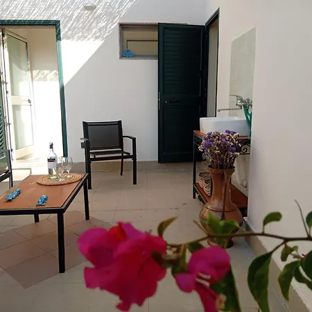 Lilium Alojamento de Acomodação e Pequeno-almoço Otranto