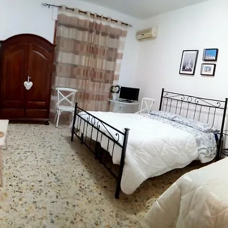 فندق مبيت وإفطار Lilium 3*